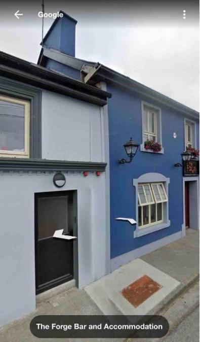 Mcgrath'S Bar & Accommodation Causeway Exterior foto
